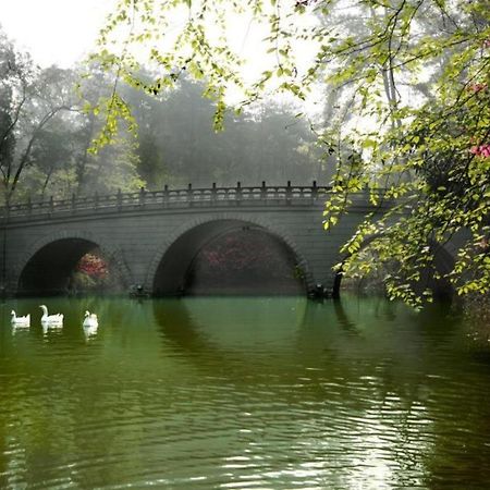 Hongzhushan Hotel Mount Emei Leshan Esterno foto